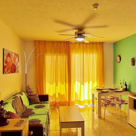 Appartement Nice Apartment With Balcony Overlooking The Pool