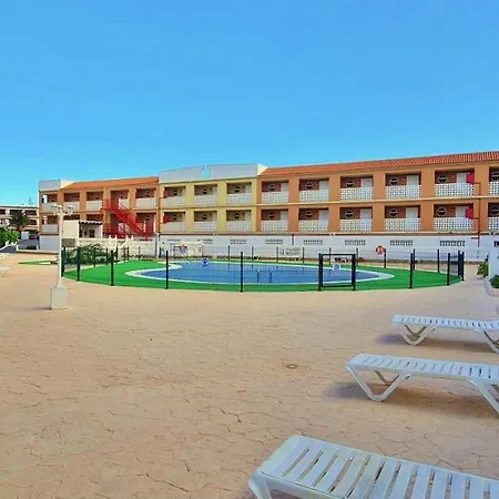 Appartement Nice Apartment With Balcony Overlooking The Pool